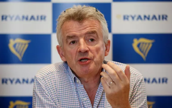 Ryanair Chief Says British Airports Will Struggle To Cope This Christmas
