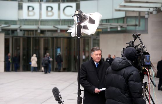 Simon Mccoy Signs Off From Bbc News Clutching A Ream Of Printer Paper