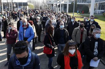 Foreigners Flock To Serbia To Get Free Coronavirus Vaccine
