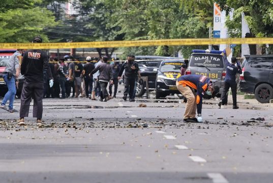 20 Injured In Suicide Attack Targeting Palm Sunday Mass In Indonesia