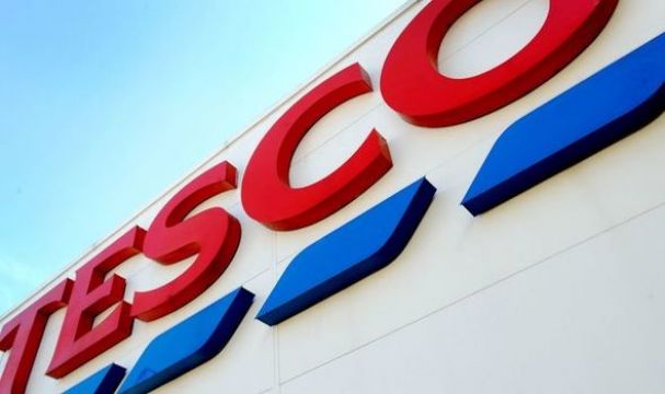Protesters Stage 'Mask-Free Shopping Trip' In Tesco