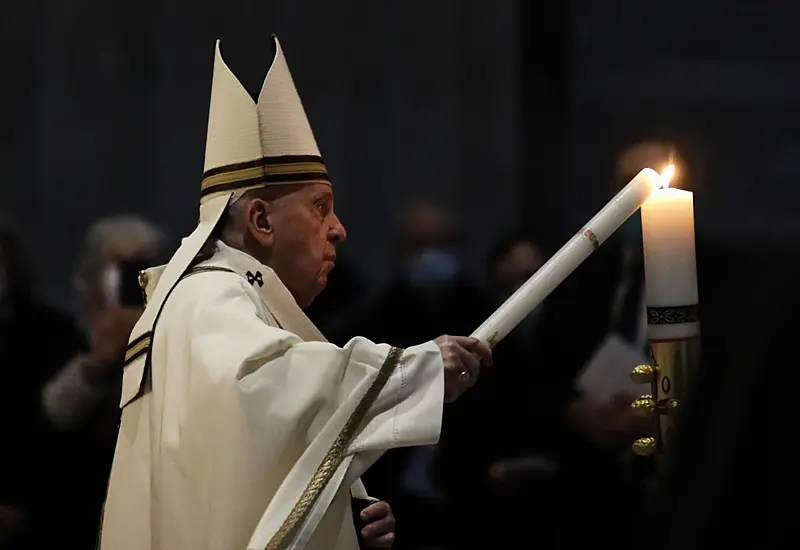 Pope Urges Hope Amid ‘Darkness’ Of Pandemic In Easter Vigil