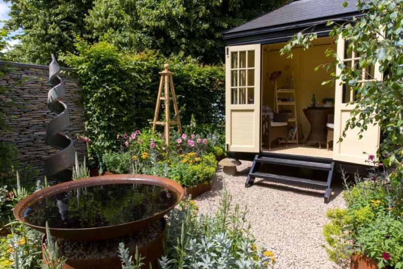 How To Build A Home Office In Your Garden