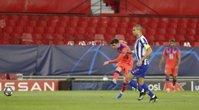 Chelsea Take Two-Goal Lead Over Porto