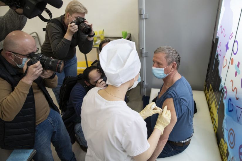 German Health Minister Says Eu Will Not Order Russia’s Sputnik V Vaccine