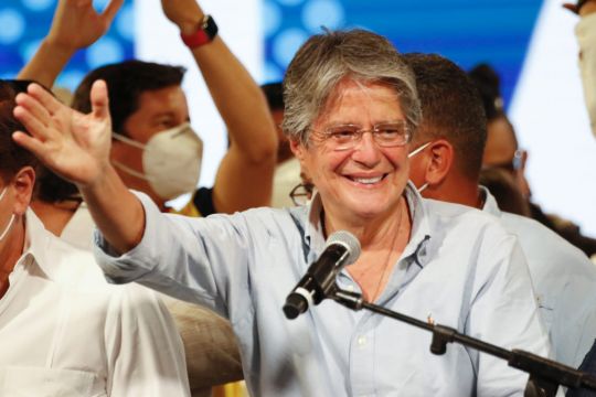 Ecuador Edges Towards Conservative Banker In Presidential Vote