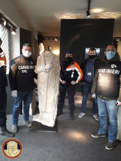 Off-Duty Italian Art Squad Police Officers Find Looted Statue In Belgian Shop