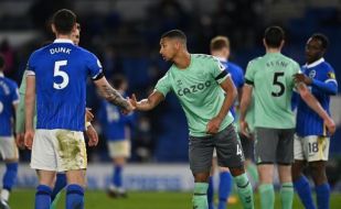 Brighton And Everton Play Out Scoreless Draw