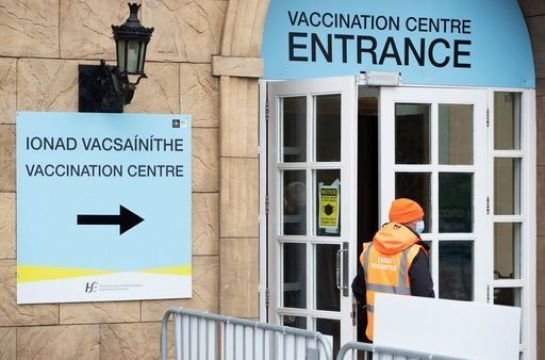 Health Care Workers Who Refuse Vaccine Should Be Redeployed, Says Hiqa