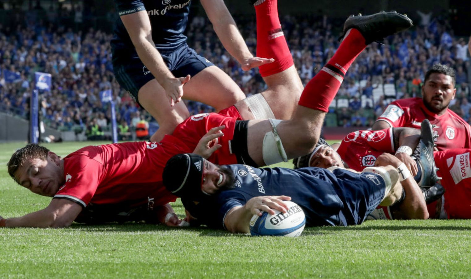 Fardy Scoring Against Scarlets In The Champions Cup Semi-Final Against Scarlets ©Inpho/Billy Stickland