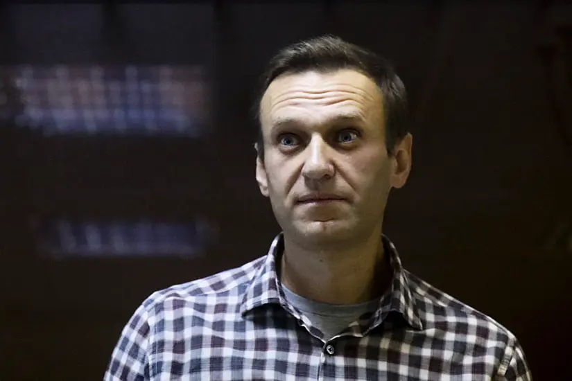 Navalny’s Doctor Says The Putin Critic ‘Could Die At Any Moment’