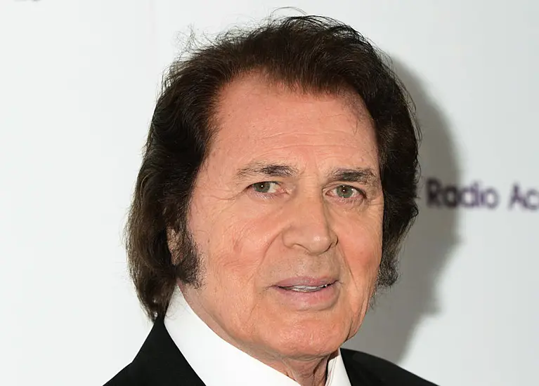 Humperdinck Says He Misses Late Wife ‘Every Day’ On Wedding Anniversary