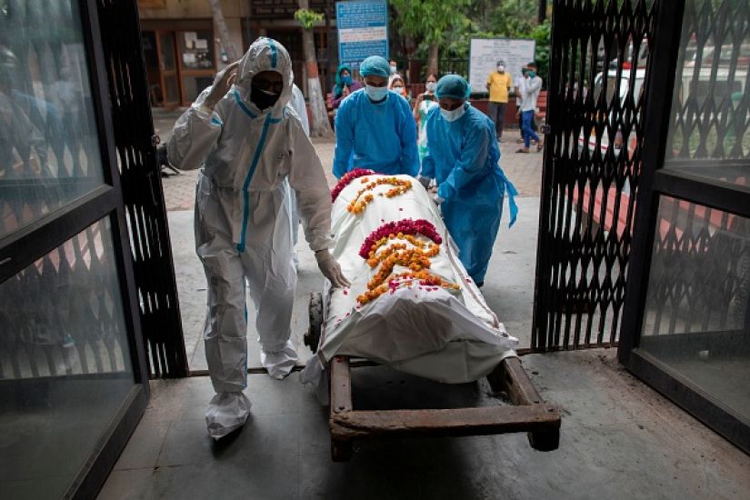 Non-Stop Cremations Cast Doubt On India's Counting Of Covid Dead