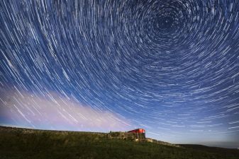 Lyrid Display To Delight Skygazers With Up To 18 Meteors Per Hour