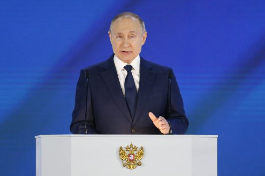 Putin Hails Russia’s Vaccine Development In Annual Address