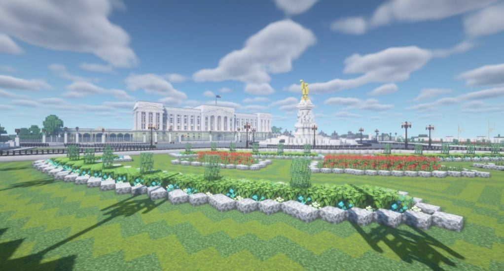 Royal Family ‘Nerd’ Recreates Buckingham Palace In Minecraft