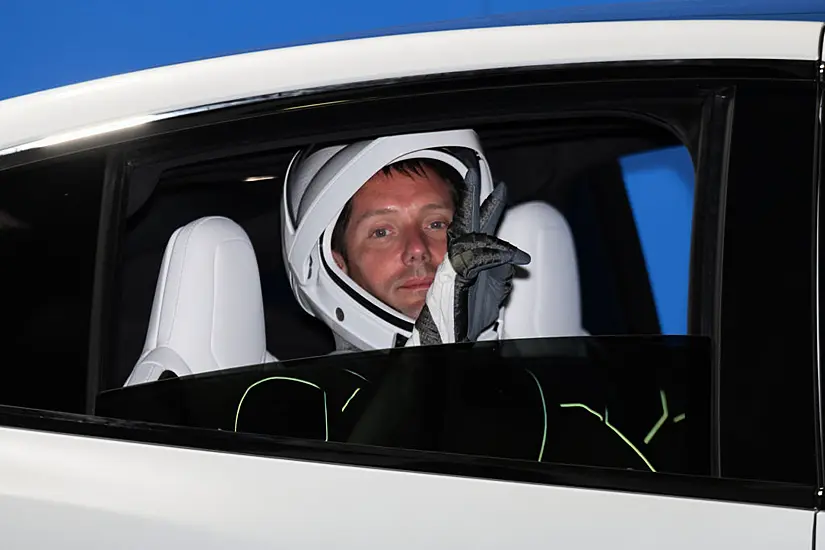 ‘Recycled’ Spacex Capsule Prepares To Dock At International Space Station