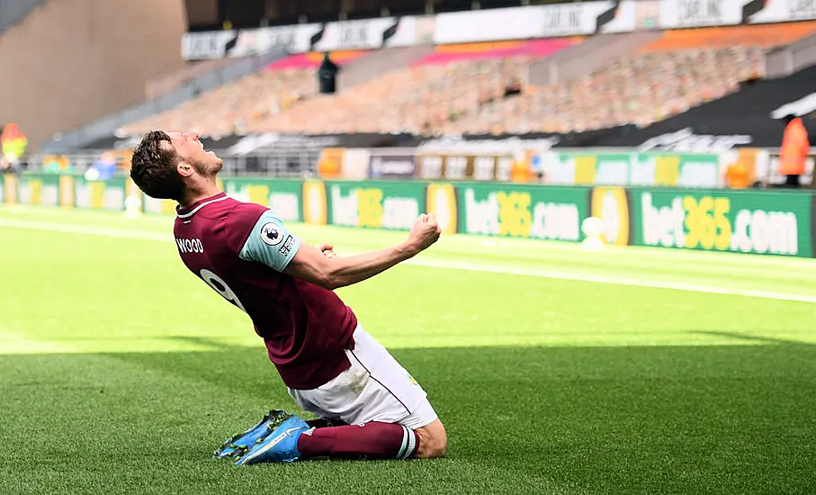 Chris Wood Scores Hat-Trick As Burnley Thrash Wolves