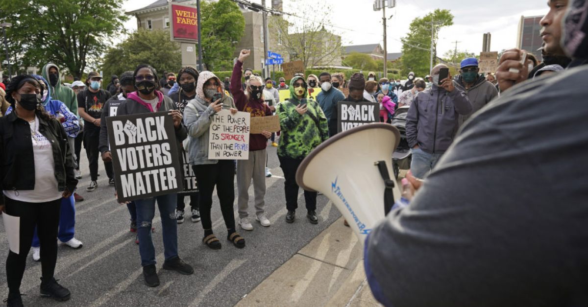 Black Man Killed By Deputies In North Carolina ‘shot In Back Of Head 