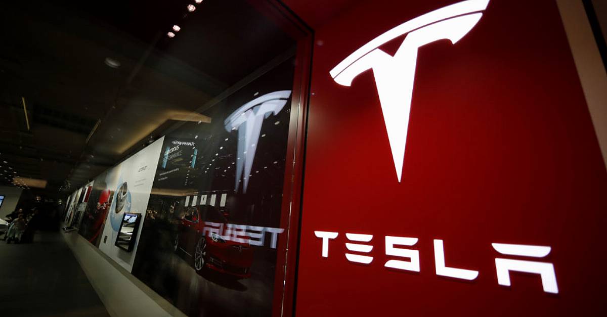 Elon Musk's Tesla Becomes The First $1 Trillion Car Firm