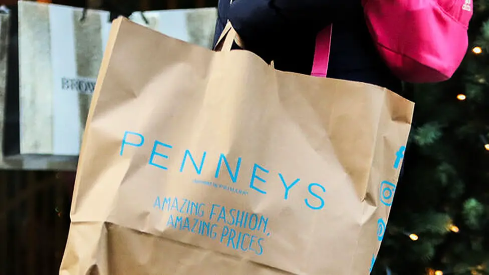 Penneys Owner Sees Festive Sales Rise After Warm Autumn Weather Hit