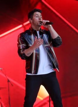 Nick Jonas To Host The Billboard Music Awards