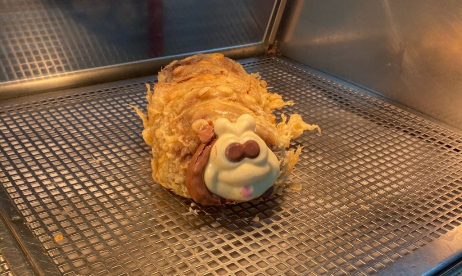 Colin The Batterpillar: Marks And Spencer Cake Deep Fried By Scottish Chip Shop