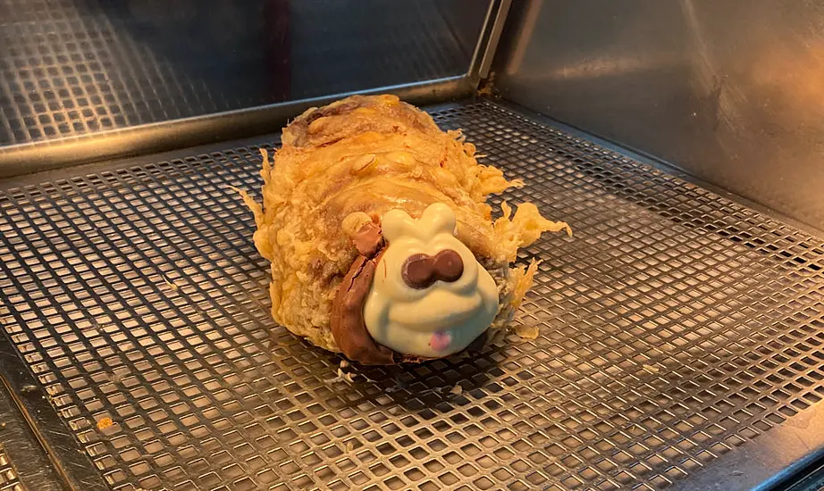 Colin The Batterpillar: Marks And Spencer Cake Deep Fried By Scottish Chip Shop