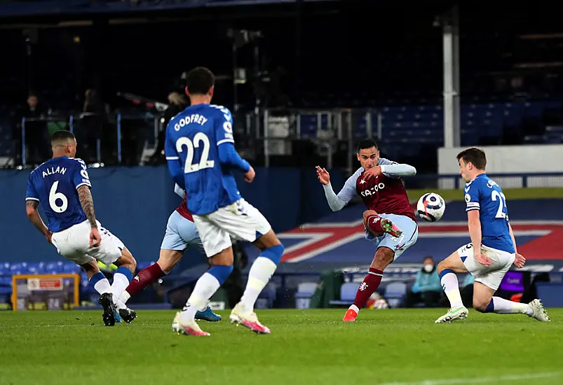 Anwar El Ghazi’s Late Winner Puts Huge Dent In Everton’s Top-Four Hopes