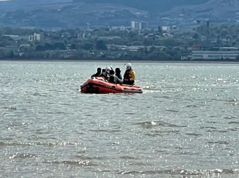 Six Men Rescued At Sandymount Strand