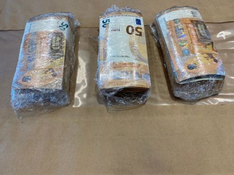 Man Arrested As Gardaí Seize €37,000 In Cash In Clare