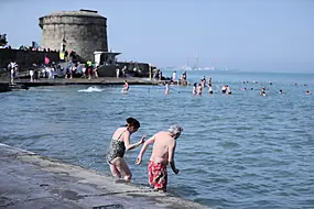 Irish Beaches And Lakes Improved Bathing Water Quality In 2020, Epa Says