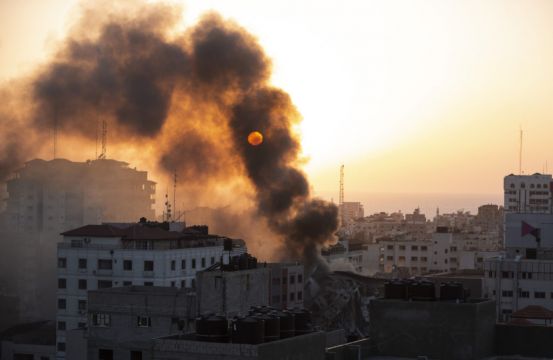 Israel Steps Up Offensive Against Gaza