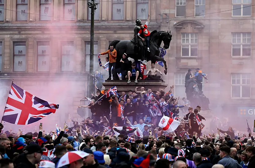 Scottish Police Investigate Rangers Players ‘Using Sectarian Language’ In Celebrations