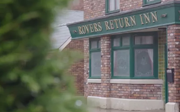 Soap Fans Offered Chance Of One-Night-Only Stay In Coronation Street
