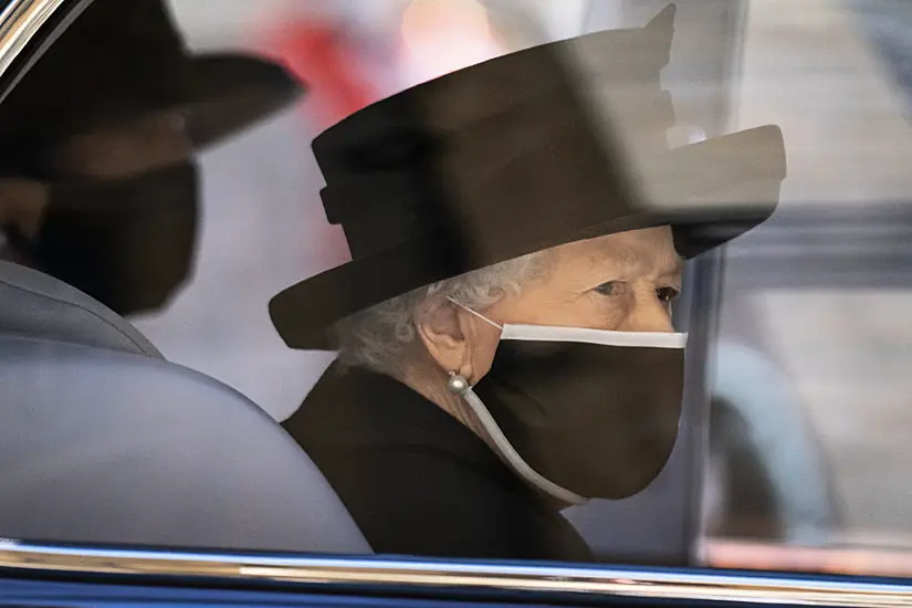 Queen Elizabeth’s New Puppy Died Over Weekend, According To Reports