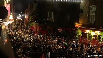 Gardaí Make Arrests After Street Gathering In Temple Bar