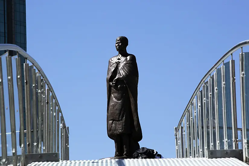 Zimbabwe Unveils Sculpture Of Woman Hanged For Opposing Colonial Rule