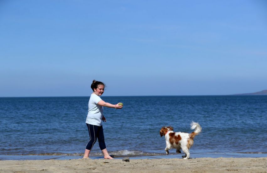 Met Éireann Predicts Warm Weekend With Temperatures Hitting 21 Degrees
