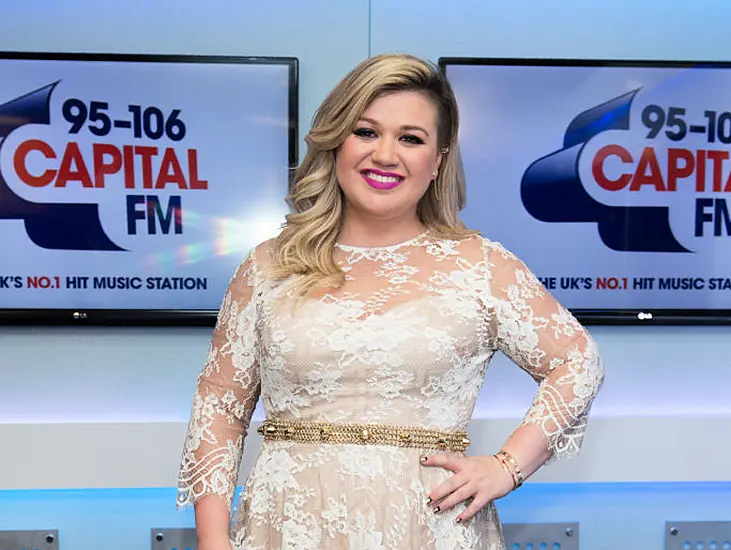 Kelly Clarkson To Takeover Ellen Degeneres’ Slot On Us Daytime Tv