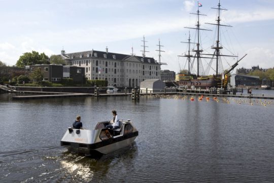 Amsterdam Tests Electric Driverless Boats On Canals