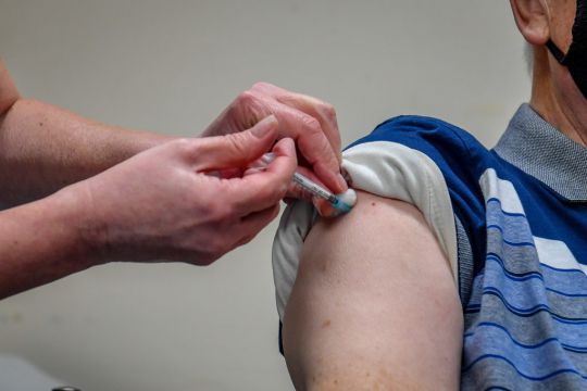 Prof Luke O'neill: Failure To Fully Vaccinate 60S Is A Travesty