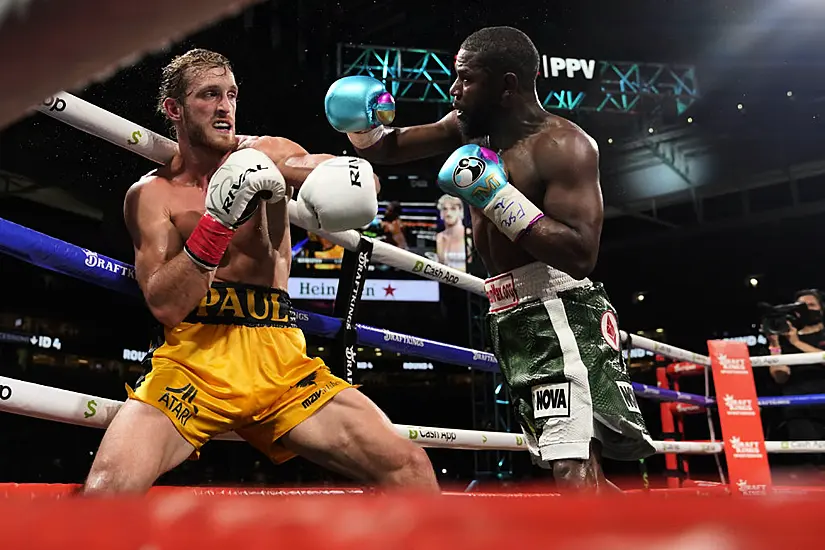 Logan Paul Lasts The Distance Against Mayweather In Exhibition Boxing Match