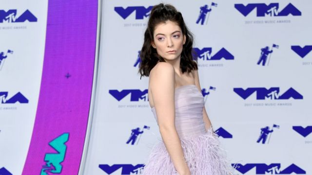 Lorde Is Back – These Are Her Best Music Video Fashion Moments