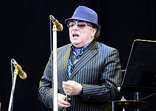 Van Morrison Joined On Stage By Ian Paisley For Chant Against North&#039;S Health Minister