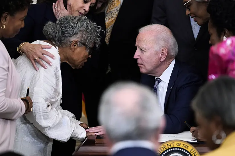 Biden Signs Bill Making Juneteenth A Us Federal Holiday