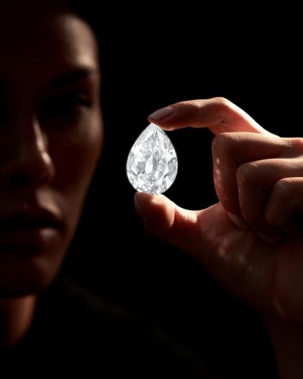 Sotheby’s Says It Will Accept Cryptocurrency For Rare 101-Carat Diamond