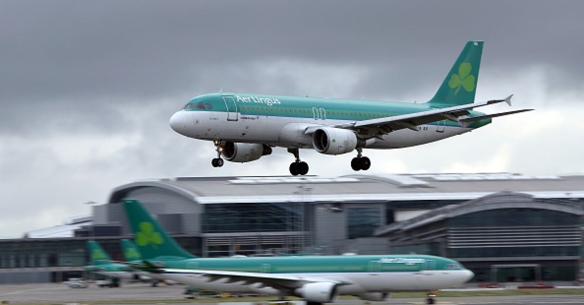 Туристите са „наистина притеснени“, тъй като Aer Lingus пилотира да започне „безсрочни“ индустриални действия