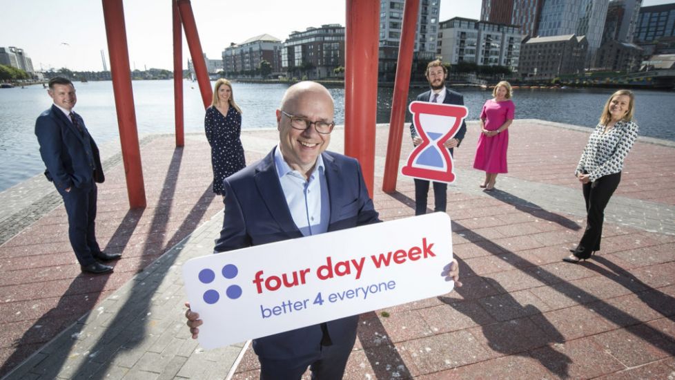 Four-Day Week Pilot Scheme Launched For Irish Businesses