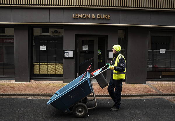 Laois Nationalist — FBD must cover losses of pubs due to early closing rules - Vimarsana News